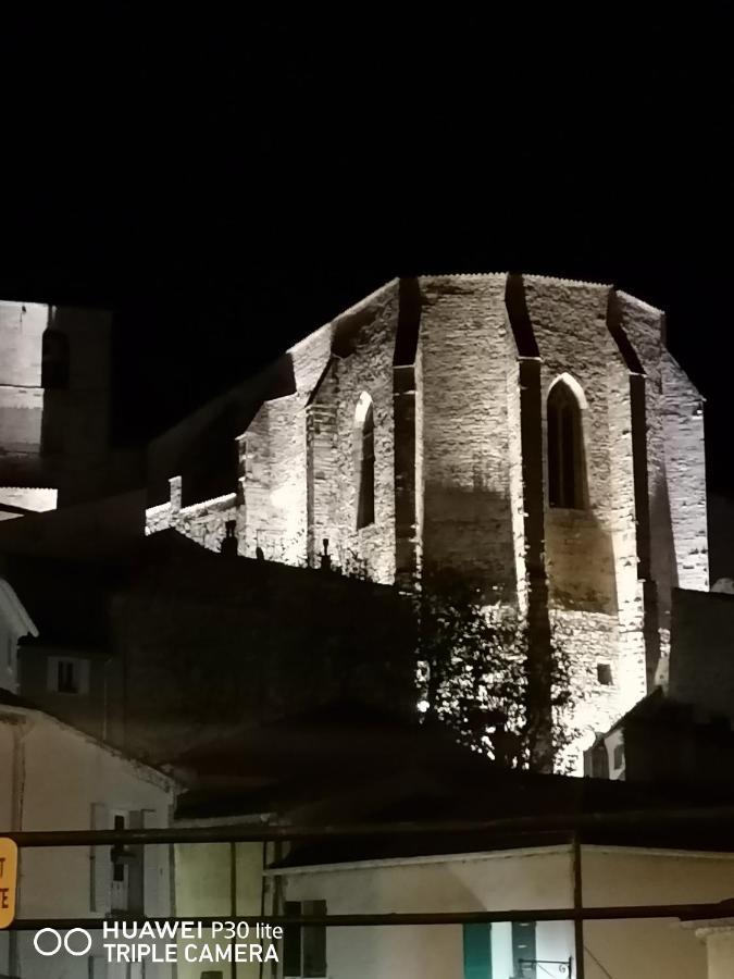 Beau studio rénové avec vue Vieux Hyères Exterior foto