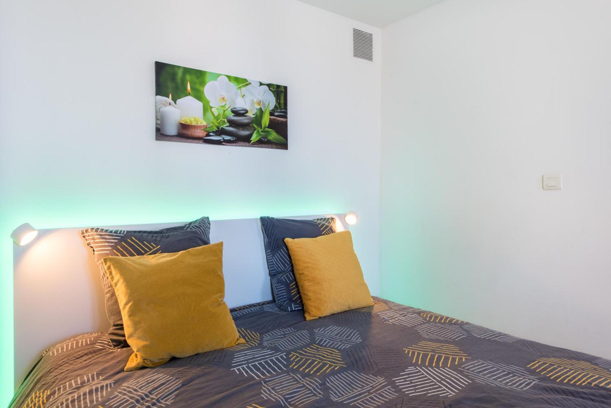 Beau studio rénové avec vue Vieux Hyères Exterior foto